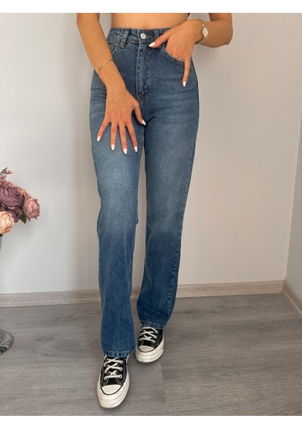 Mavi Straight Fit Jean fiyatları