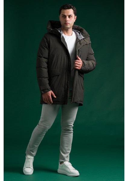 Slimfit Kapşonlu Çıtçıt ve Fermuar Yan Fermuar Cepli Elyaf Dolgulu Astarlı Erkek Uzun Spor Mont