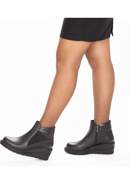 Kadın Hakiki Deri 5,5 cm Dolgu Topuklu Günlük Bot