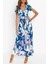 Kısa Kol Kruvaze Yaka Bağcıklı Çiçek Desenli Mavi Elbise 2