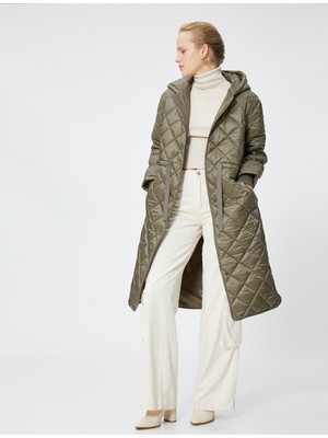 Koton Şişme Mont Kapitone Kemerli Kapüşonlu