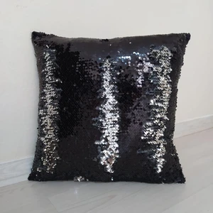 Yılmaz Home Pullu Payetli Dekoratif Kırlent Kılıfı