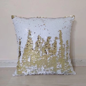 Yılmaz Home Pullu Payetli Dekoratif Kırlent Kılıfı