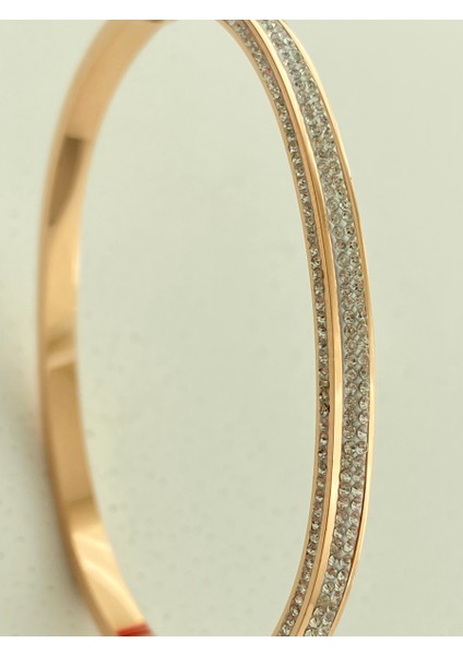 Swarovski Taşlı Üst ve Yanlar Talşı Rose Çelik Bileklik En 0,4 cm