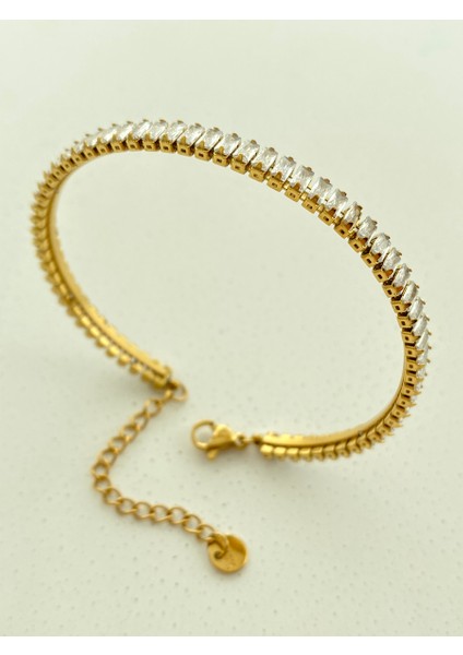 Swarovski Taşlı Dikdörtgen Baget Su Yolu Gold Çelik Bileklik En 0,5cm fiyatları