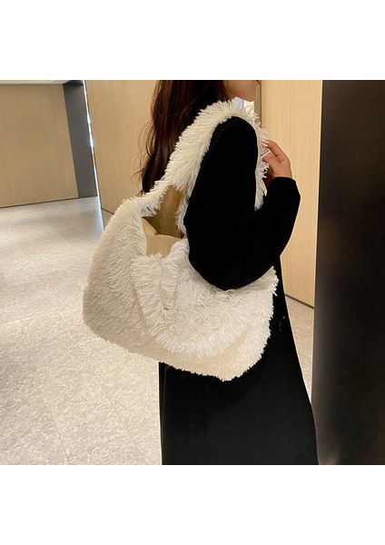 Sonbahar ve Kış Büyük Kapasiteli Tote Kadın Moda Peluş Taşınabilir Omuz Çok Yönlü Tüylü Çantası (Yurt Dışından)