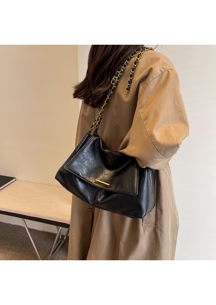 Retro Moda Büyük Kapasiteli Koltuk Altı Kadın Sonbahar ve Kış Basit Zincir Omuz Crossbody Çantası (Yurt Dışından)
