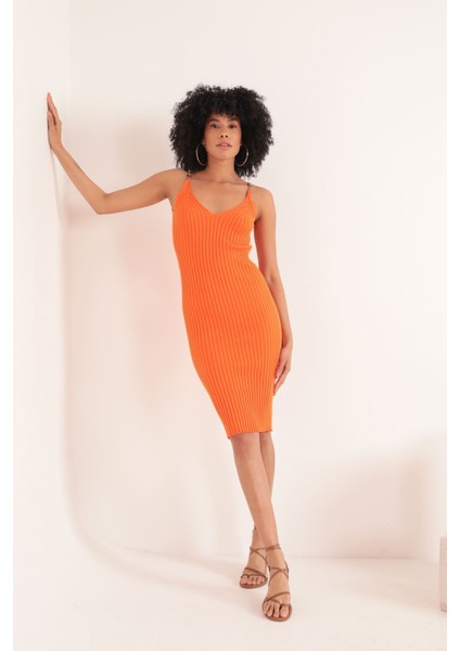 Triko Kumaş Broşlu Midi Kadın Elbise-Oranj modelleri