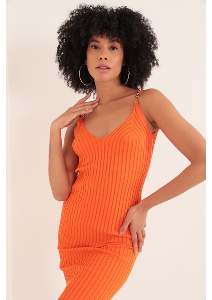 Triko Kumaş Broşlu Midi Kadın Elbise-Oranj indirimleri