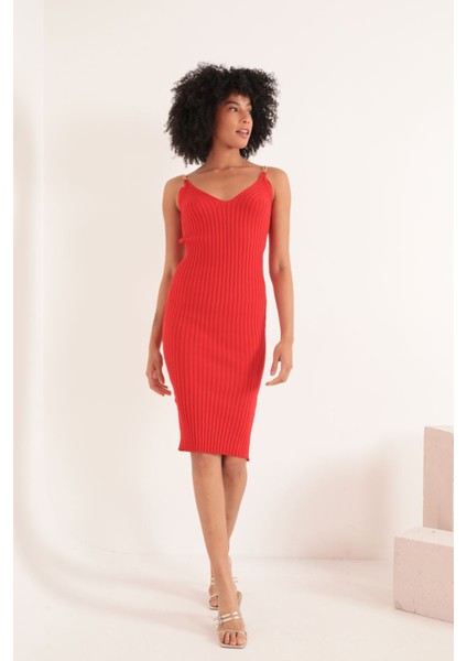 Triko Kumaş Broşlu Midi Kadın Elbise-Kırmızı fiyatları