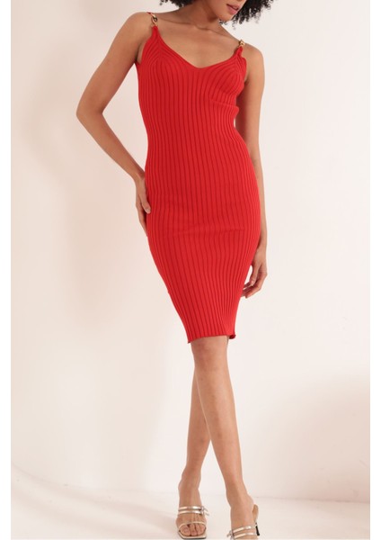 Triko Kumaş Broşlu Midi Kadın Elbise-Kırmızı modelleri