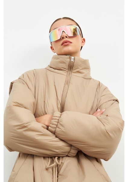 Bej Uzun Boy Boğazlı Fermuarlı Şişme Kaban fiyatları