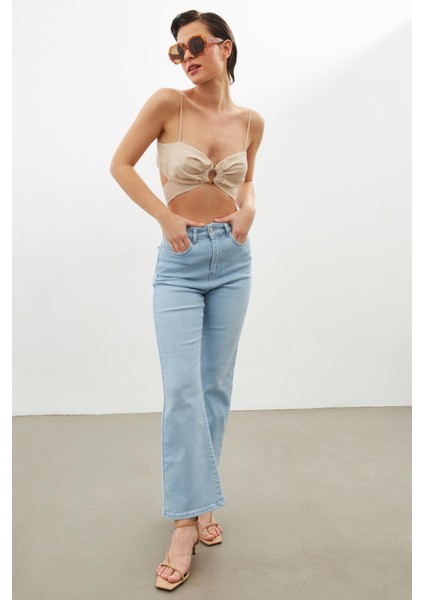 Bej Ince Askılı Crop Bluz
