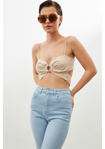 Bej Ince Askılı Crop Bluz