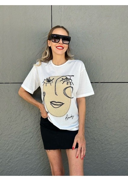 Yüz Baskılı  T-Shirt Beyaz - S