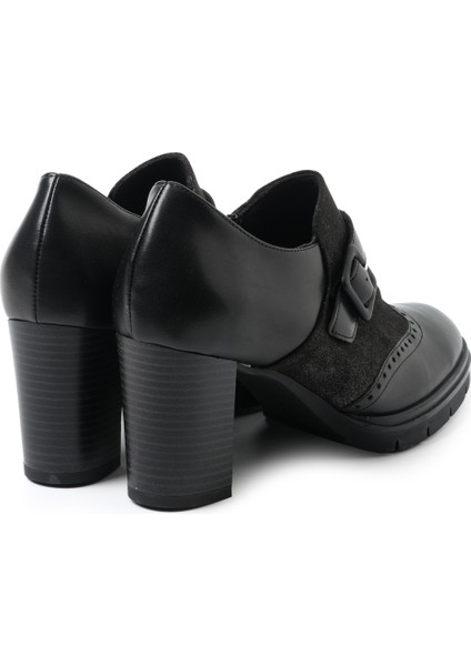 Kadın Topuklu 484782 Comart 4782 Micro Tech Nero fırsatları