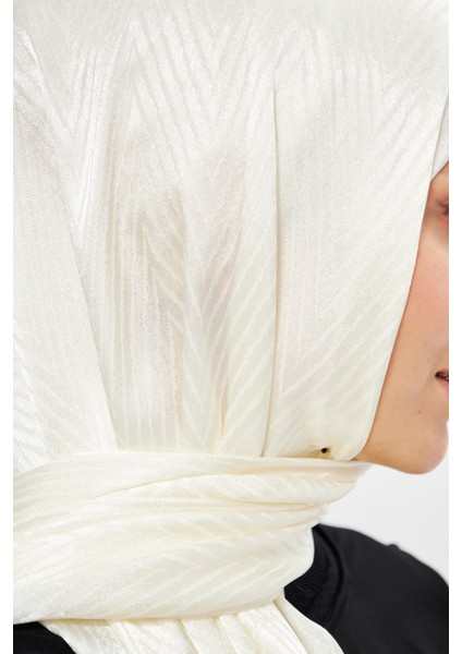 Sakafashion Jakarlı V Desenli Şal - Açık Krem
