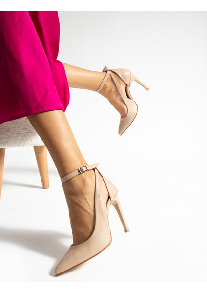 10,5 cm Nude Stiletto Topuklu Ayakkabı