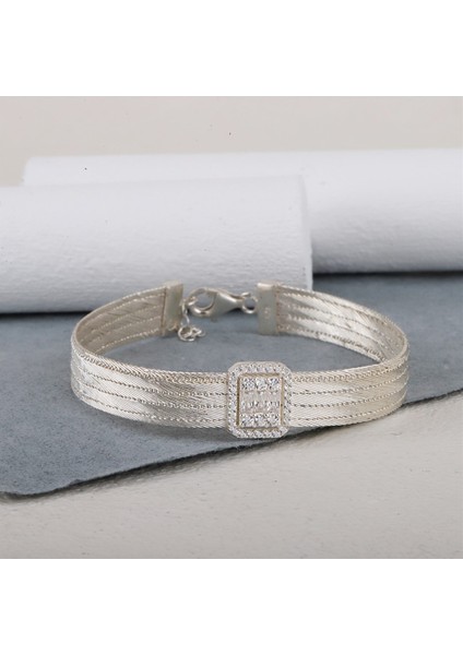 Kadın Gümüş Bagetli 5 Sıra Trabzon Hasır Bileklik indirimleri