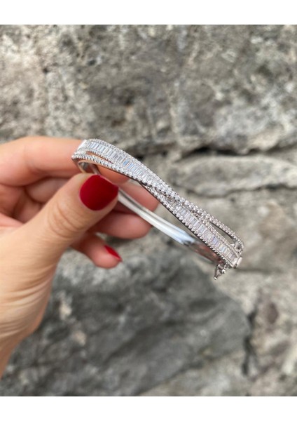 Kadın Gümüş Baget Taşlı Zirkon Bileklik 3858