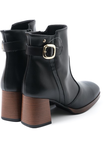 Kadın Bot 634935Dm 44935 Dm Nairobi Pelle Nero fırsatları