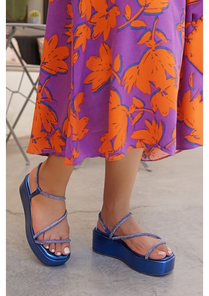 Stylish Saks-Mavisi Taş Detaylı Kadın Sandalet