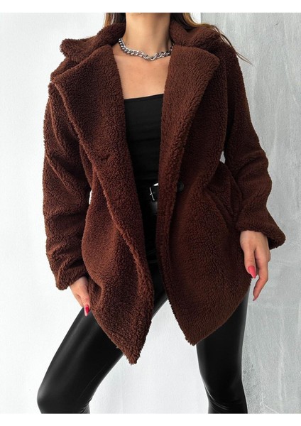 Dört Düğme Peluş Mont