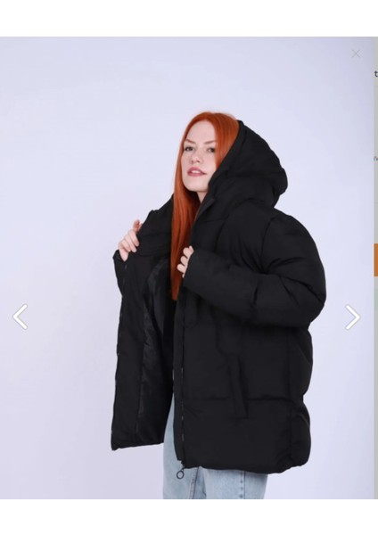 Kadın Siyah Kapüşonlu Şişme Mont