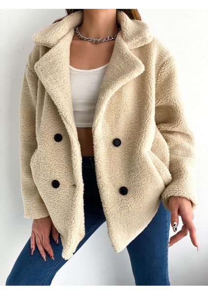 Dört Düğme Peluş Mont