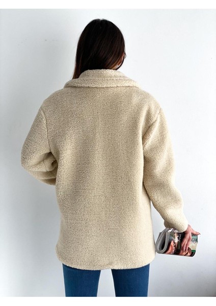 Dört Düğme Peluş Mont fiyatları