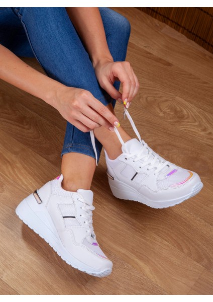 Beyaz Deri Kadın Gizli Topuk Sneaker