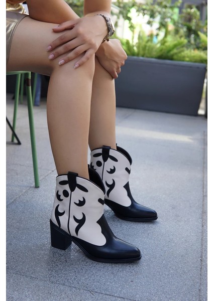Kaela Siyah Desenli Kadın Boot