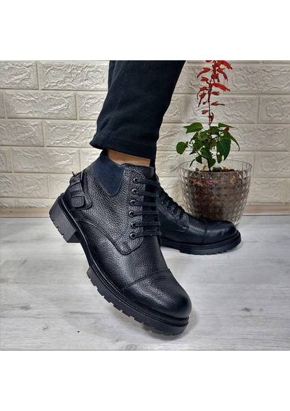 4201 Siyah Deri Bağacaklı Fermuarlı Fuspetli Erkek Bot fırsatları