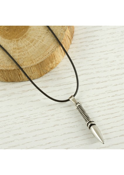 Ok Metal Vinlex Deri Kolye