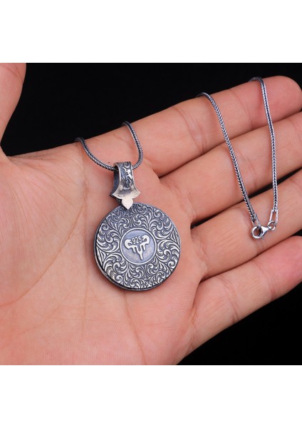 Kabartma Aslan Motifli Kalem Işleme Model 925 Ayar Kolye