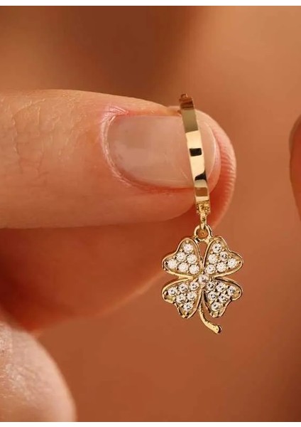 Halka Sallantılı Yonca Altın Küpe CGKKP0040