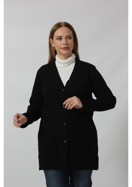 Düğmeli Cepli Hırka