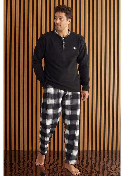 Siyah Beyaz Ekose Desenli polar erkek pijama takımı fiyatları