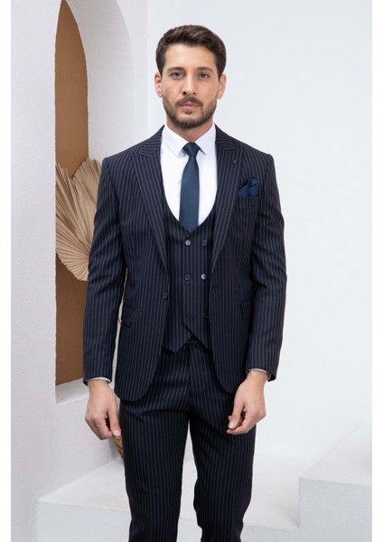 Lacivert Çizgili Slim Fit Yelekli Erkek Takım Elbise