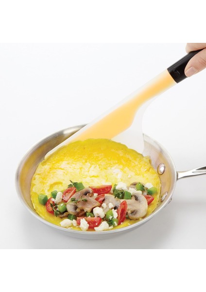 Good Grips Çevir ve Katla Omlet Döndürücü, Silikon (Yurt Dışından) fiyatları