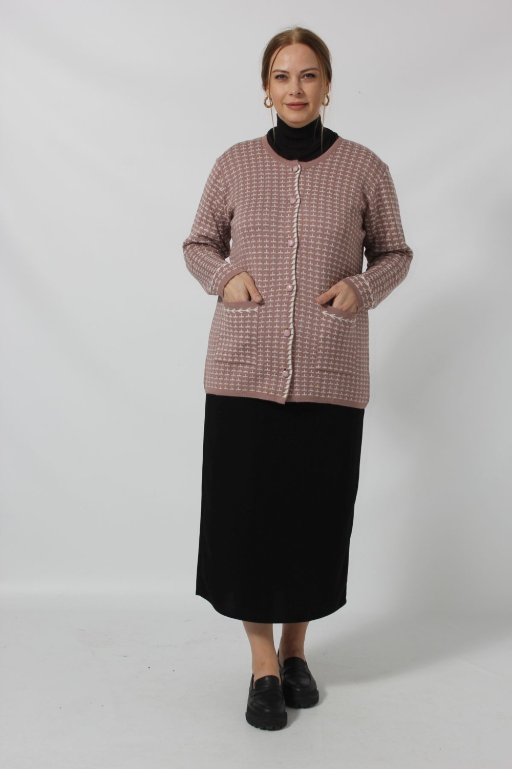 Moda Berray Y0667 Kadın Pudra-Beyaz Kareli Desenli Düğmeli Cepli Mevsimlik Anne Hırkası görsel 2