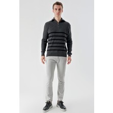 Akçaylar Slimfit Fermuarlı Boğazlı Yaka Çizgili Pamuklu Erkek Spor Triko Kazak