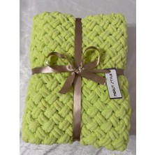 Merut Style El Örgüsü Puffy Fıstık Yeşili Hasır Desenli Bebek Battaniyesi