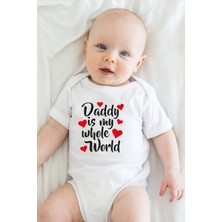 Minik Ayı Daddy Is My Whole World Bebek Alttan Çıtçıtlı Body Zıbın - Beyaz