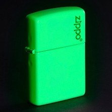 Zippo Glow In Dark Zippo Logo Çakmak