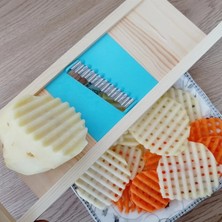Wangchuang B Ahşap Patates Izgara Dilimleyici Sebze Rende Oluklu Net Doğrayıcı Kesici Dalga Bıçağı Parçalayıcı Salata Mutfak Parçalayıcı Soyucu Ezici (Yurt Dışından)