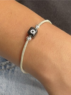 Kazzaze Gümüş Kazaziye Nazar Boncuklu ve Dorika Detaylı Bileklik