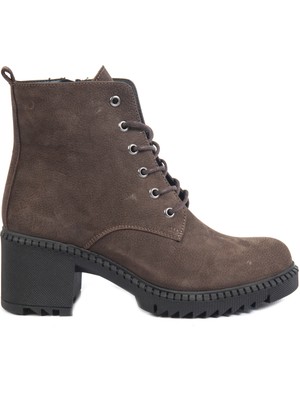 Bulldozer 240604 Kadın Bot