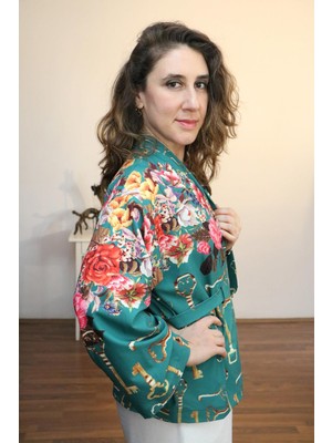 Lapiz Yeşil Renk, Çiçek Desenli, Kısa Kimono Ceket