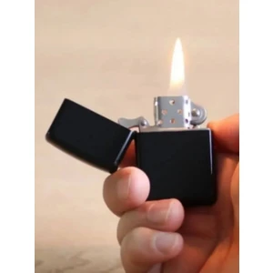 Özcan Tasarım Siyah Metal Çakmak - Benzinli Çakmak - Benzinli Metal Çakmak